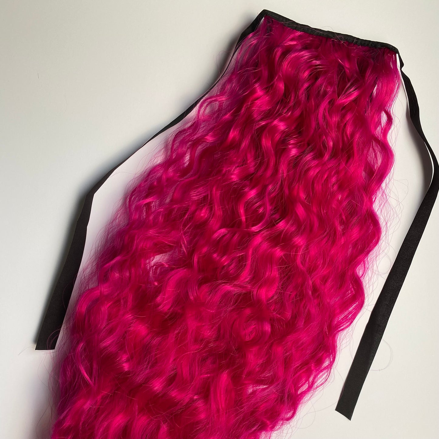 Athena | Pink Wavy Hair